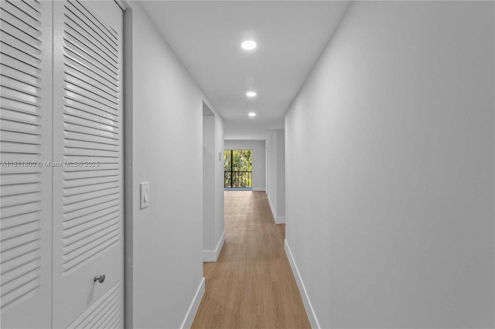 Small Image of 7900 SOUTH COLONY CIRCLE #206, Tamarac Number 11