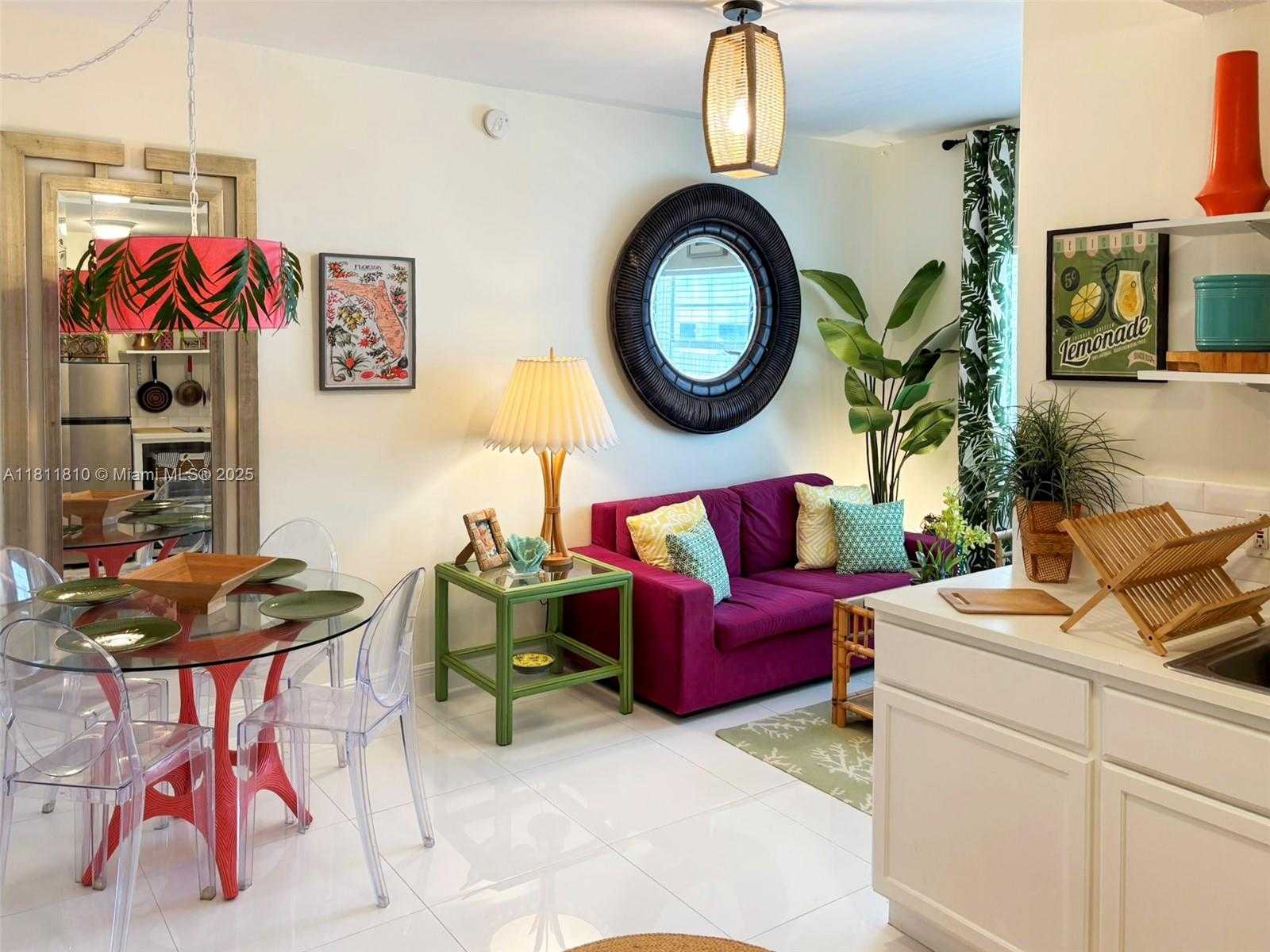Small Image of 335 OCEAN DR #114, Miami Beach Number 11