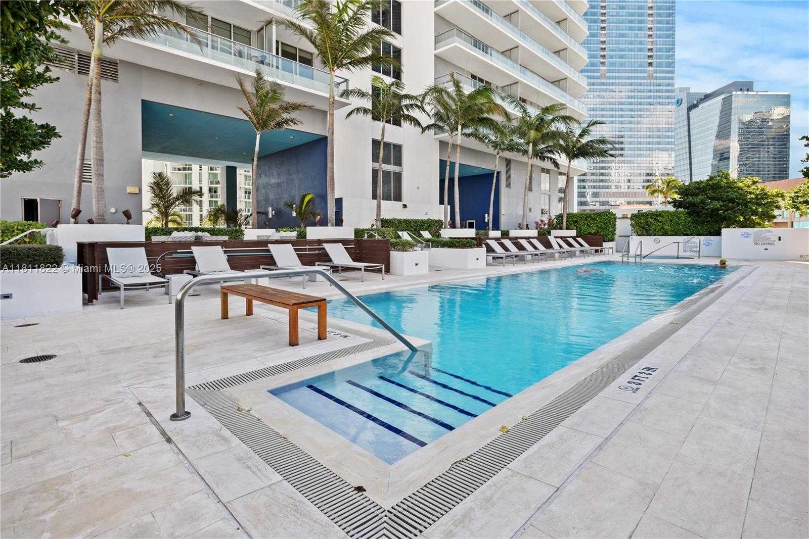 Small Image of 1300 BRICKELL BAY DR #3607, Miami Number 26
