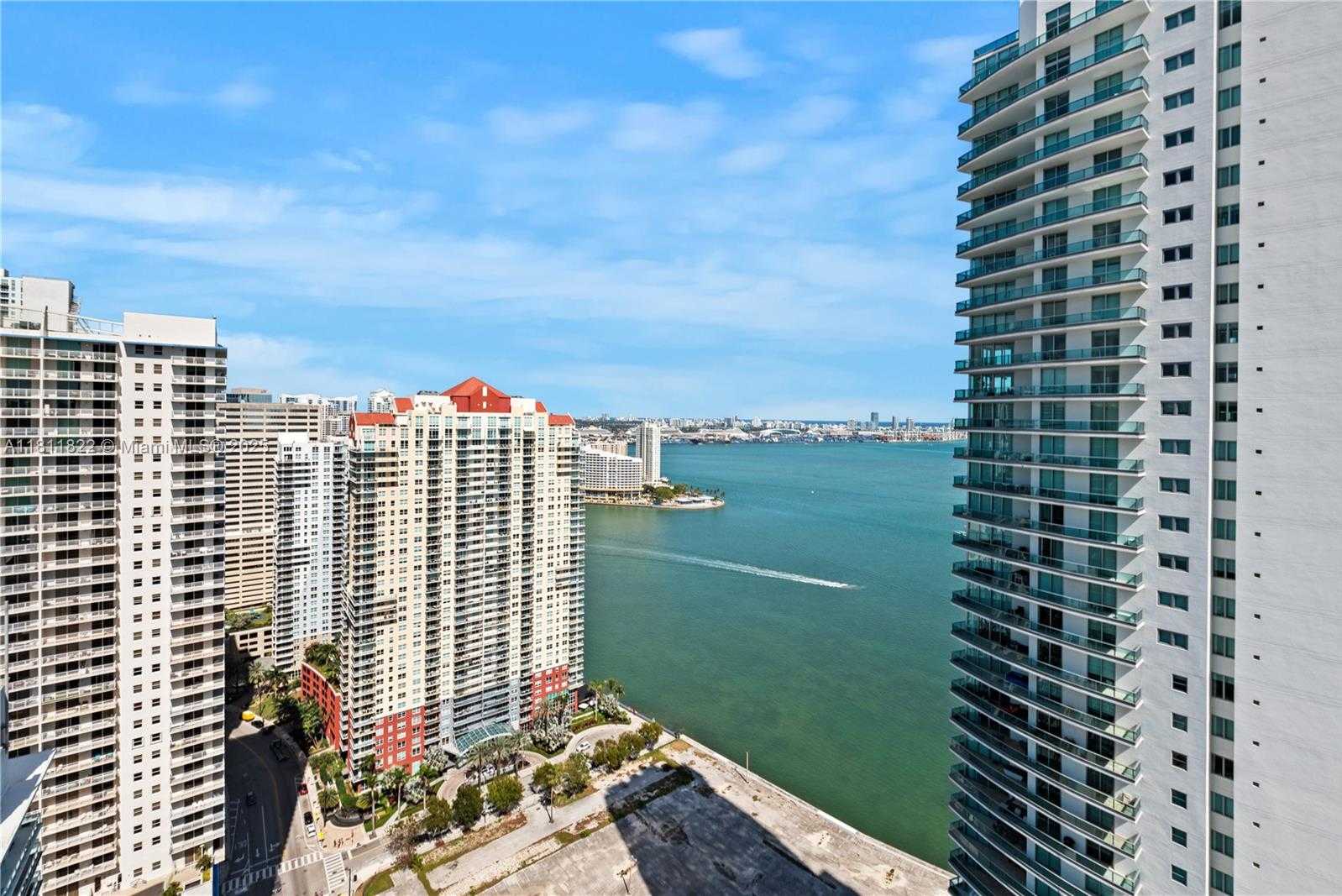 Small Image of 1300 BRICKELL BAY DR #3607, Miami Number 6