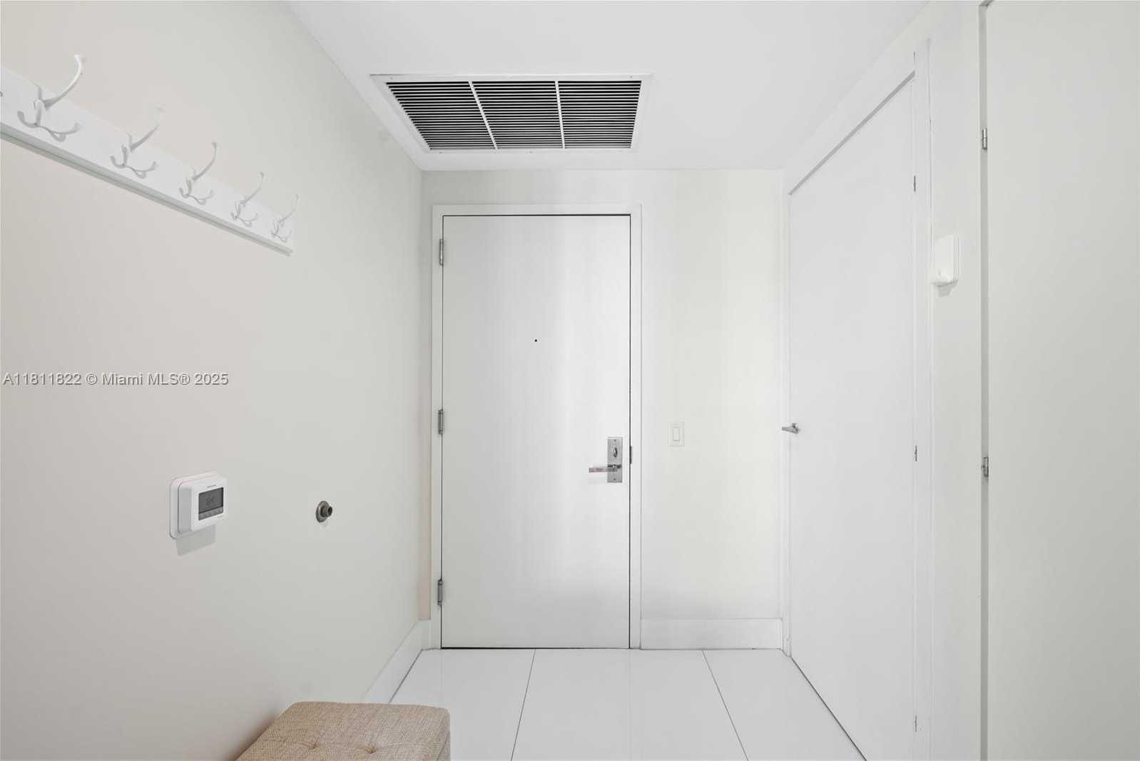 Small Image of 1300 BRICKELL BAY DR #3607, Miami Number 8