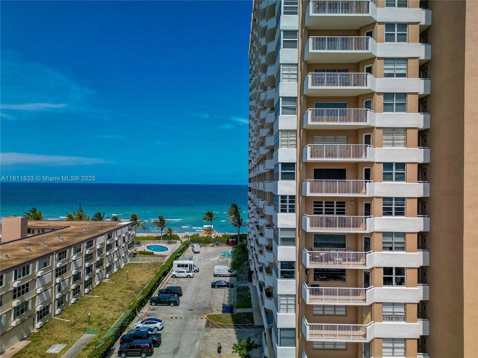 Small Image of 1950 SOUTH OCEAN DR #7F, Hallandale Beach Number 29