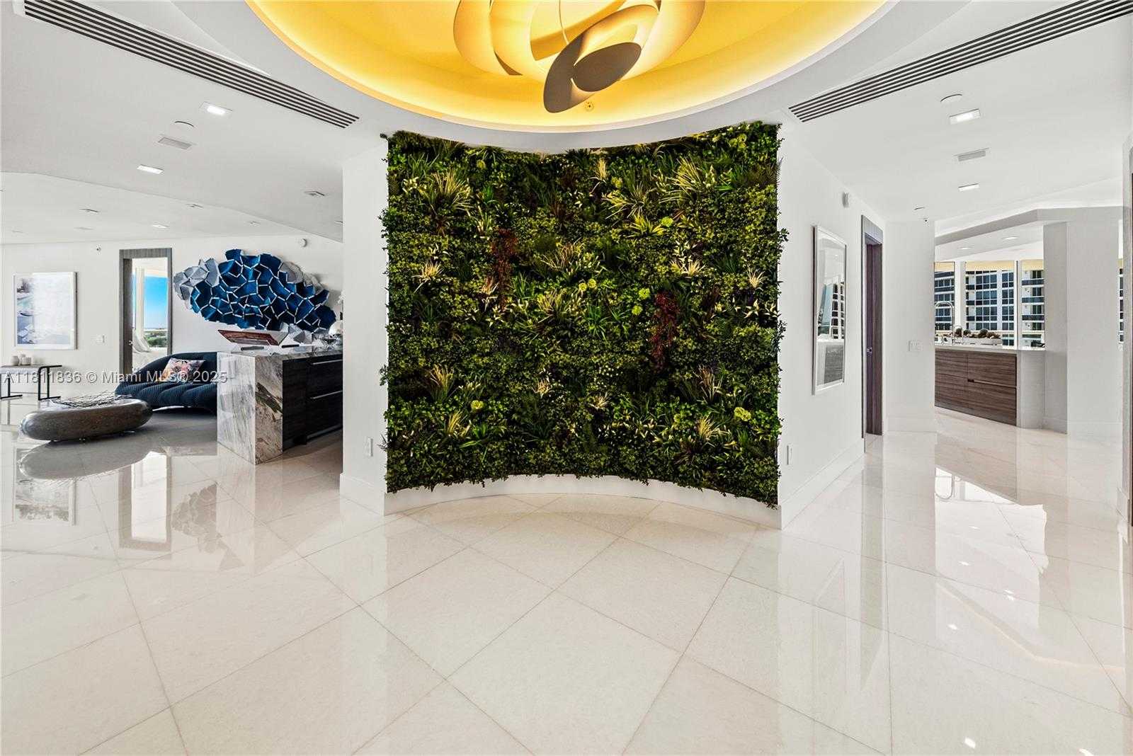 Small Image of 450 ALTON RD #1007, Miami Beach Number 12