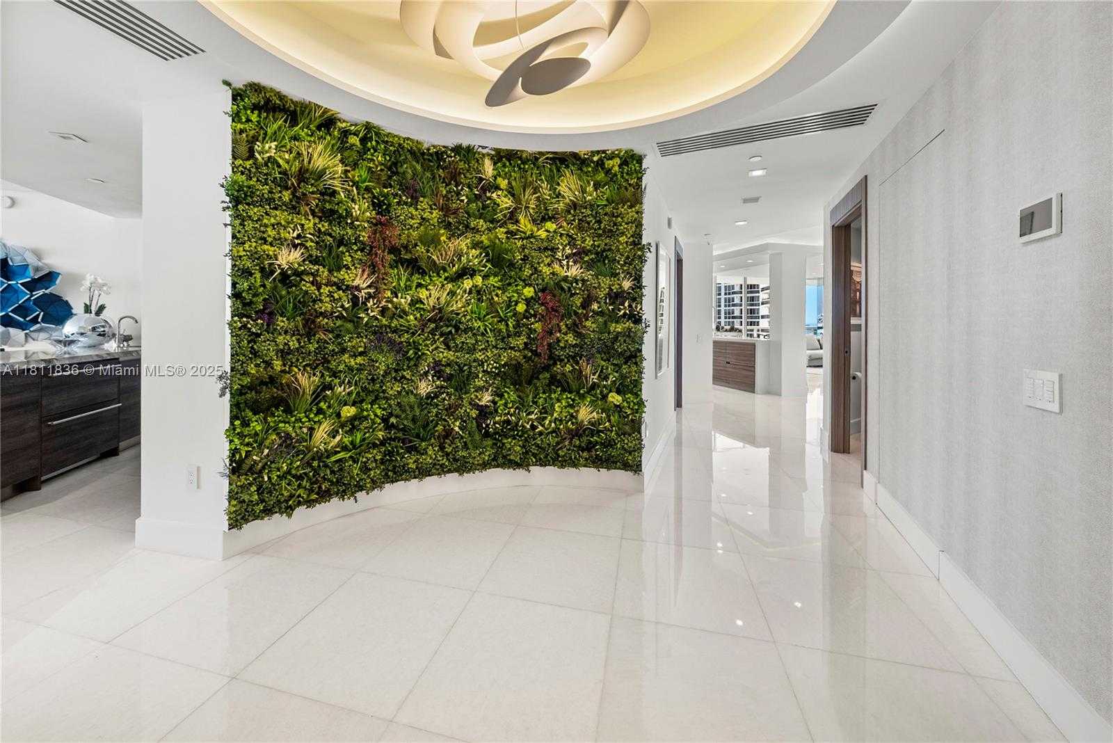 Small Image of 450 ALTON RD #1007, Miami Beach Number 13