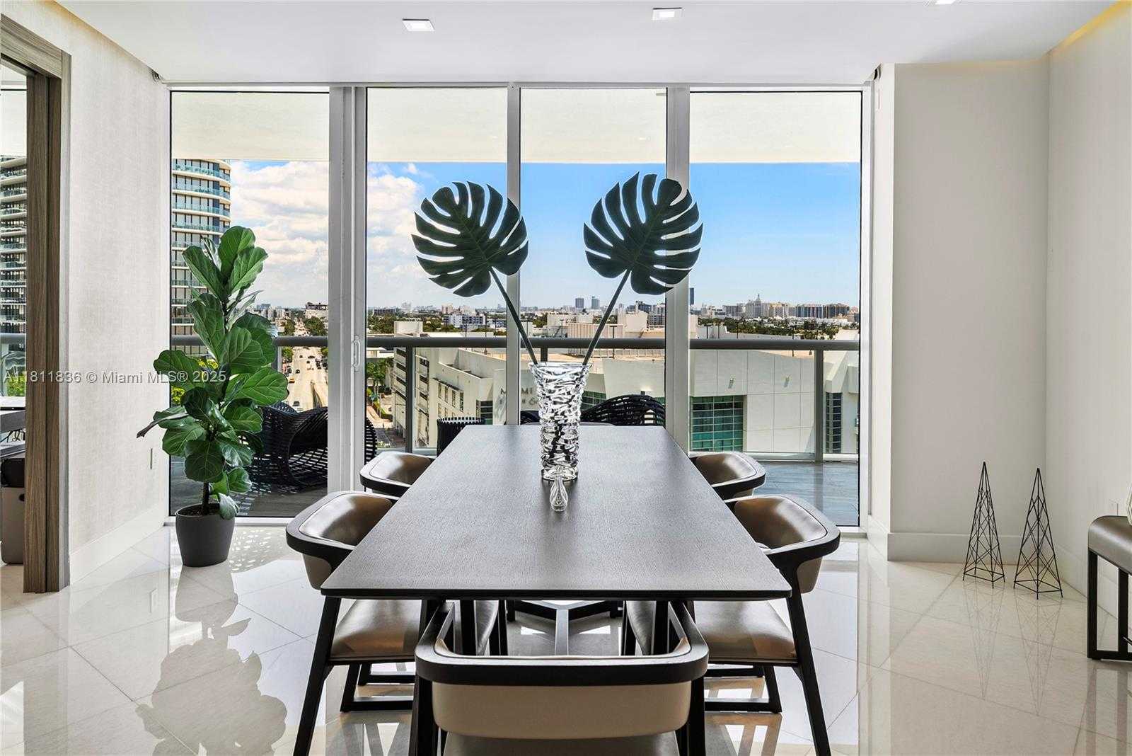 Small Image of 450 ALTON RD #1007, Miami Beach Number 20