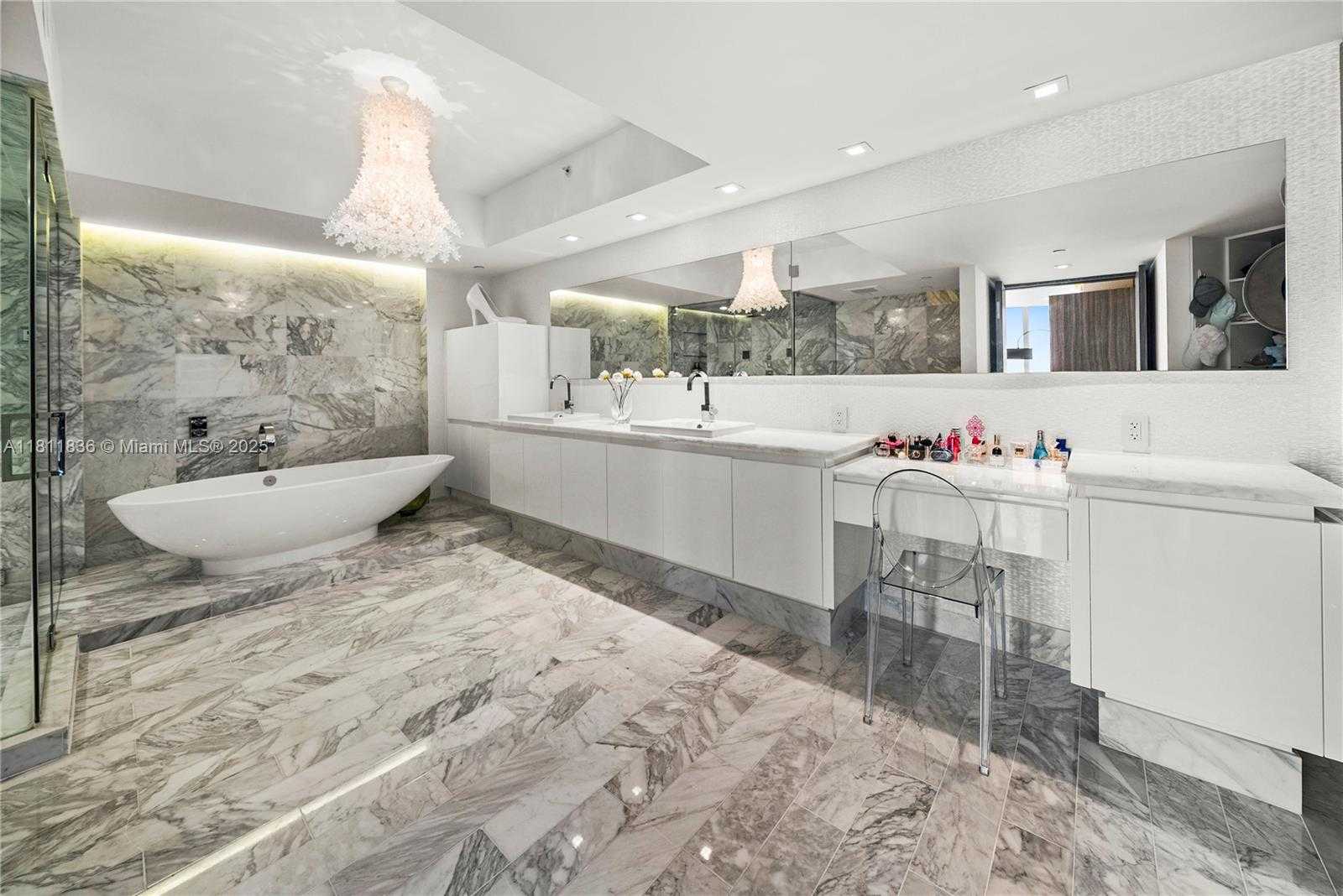 Small Image of 450 ALTON RD #1007, Miami Beach Number 28
