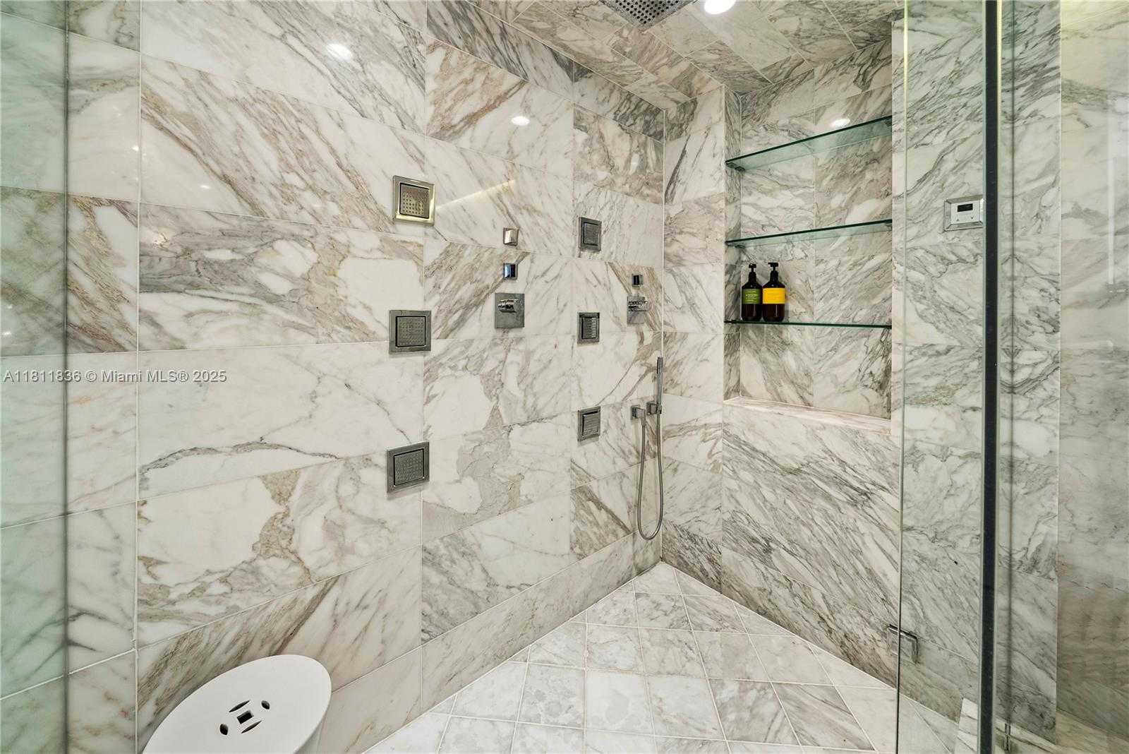 Small Image of 450 ALTON RD #1007, Miami Beach Number 30