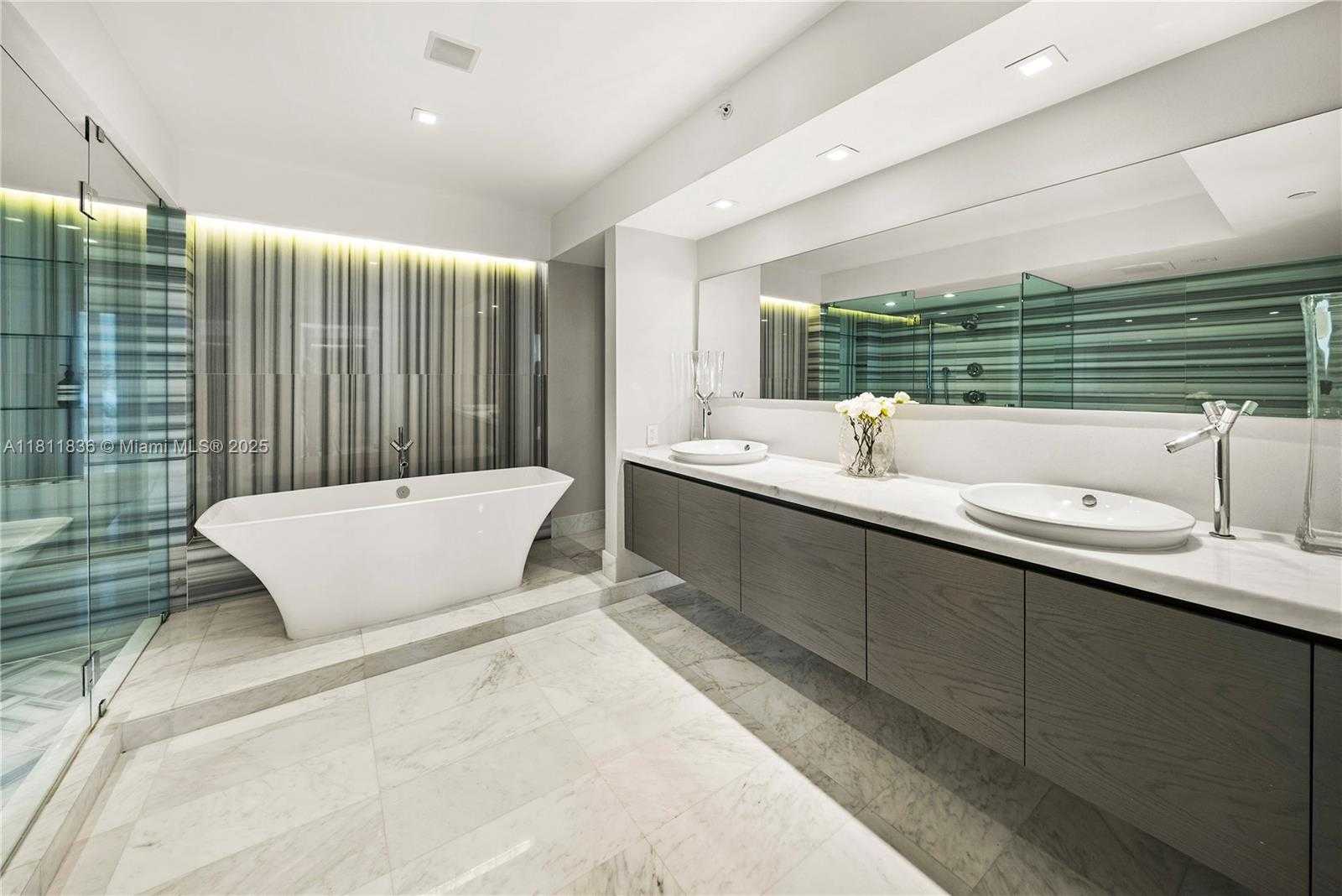 Small Image of 450 ALTON RD #1007, Miami Beach Number 42