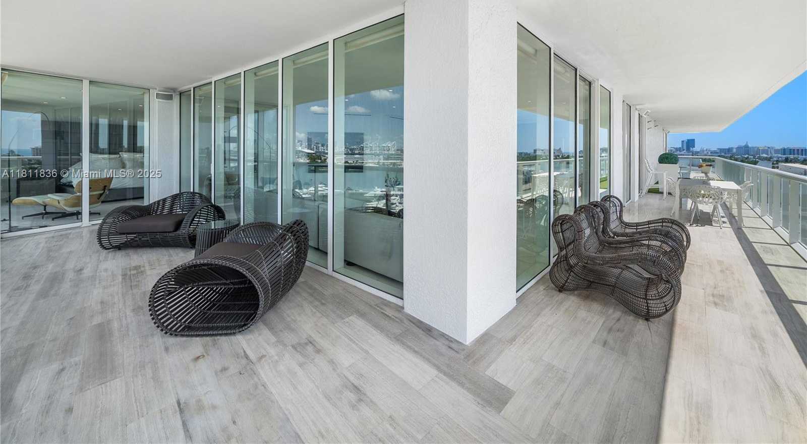 Small Image of 450 ALTON RD #1007, Miami Beach Number 47