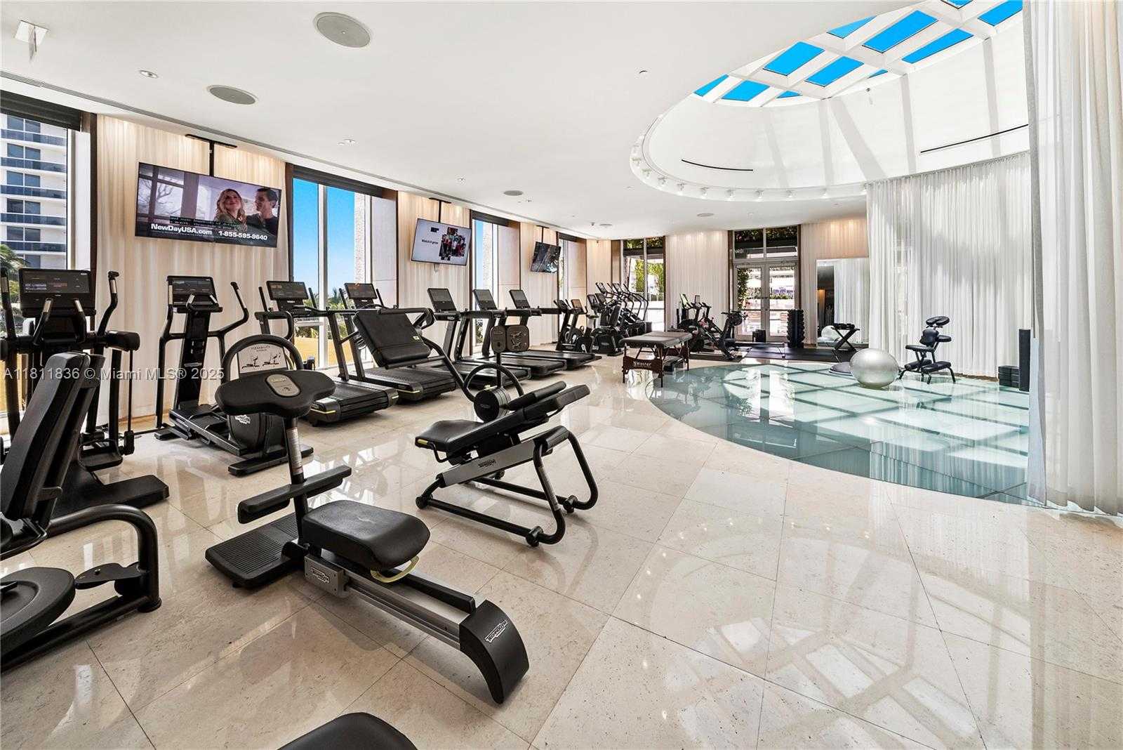 Small Image of 450 ALTON RD #1007, Miami Beach Number 59