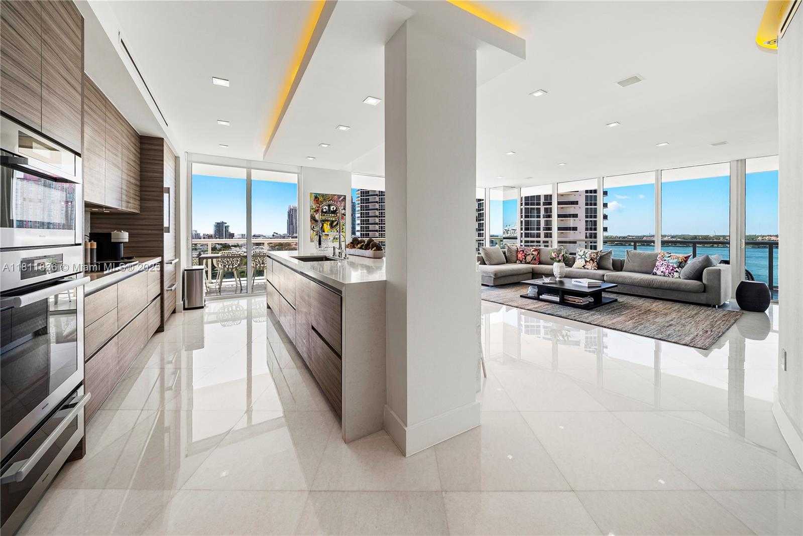 Small Image of 450 ALTON RD #1007, Miami Beach Number 8