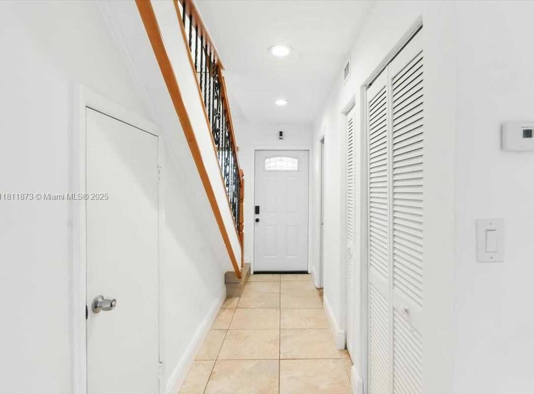 Small Image of 4225 NORTH WEST 76TH AVE, Davie Number 15