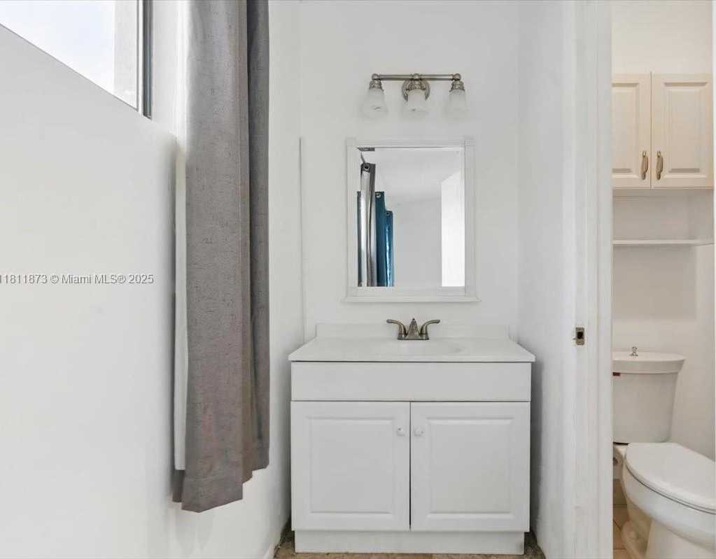 Small Image of 4225 NORTH WEST 76TH AVE, Davie Number 28