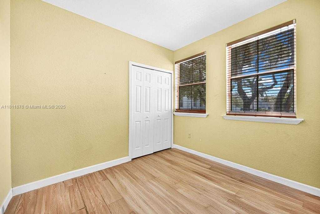 Small Image of 5440 107TH AVE #204, Doral Number 35