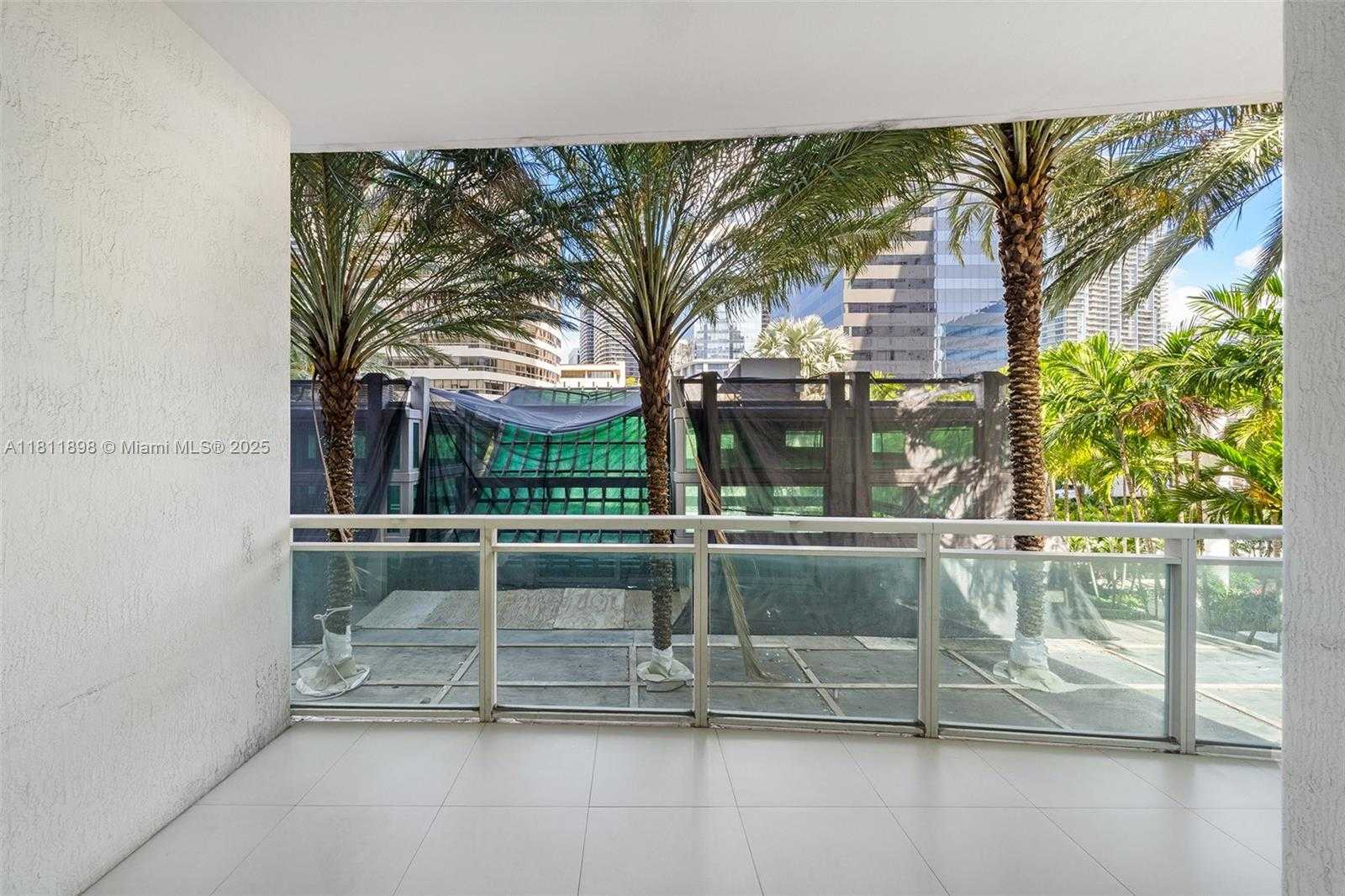 Small Image of 950 BRICKELL BAY DR #200, Miami Number 10