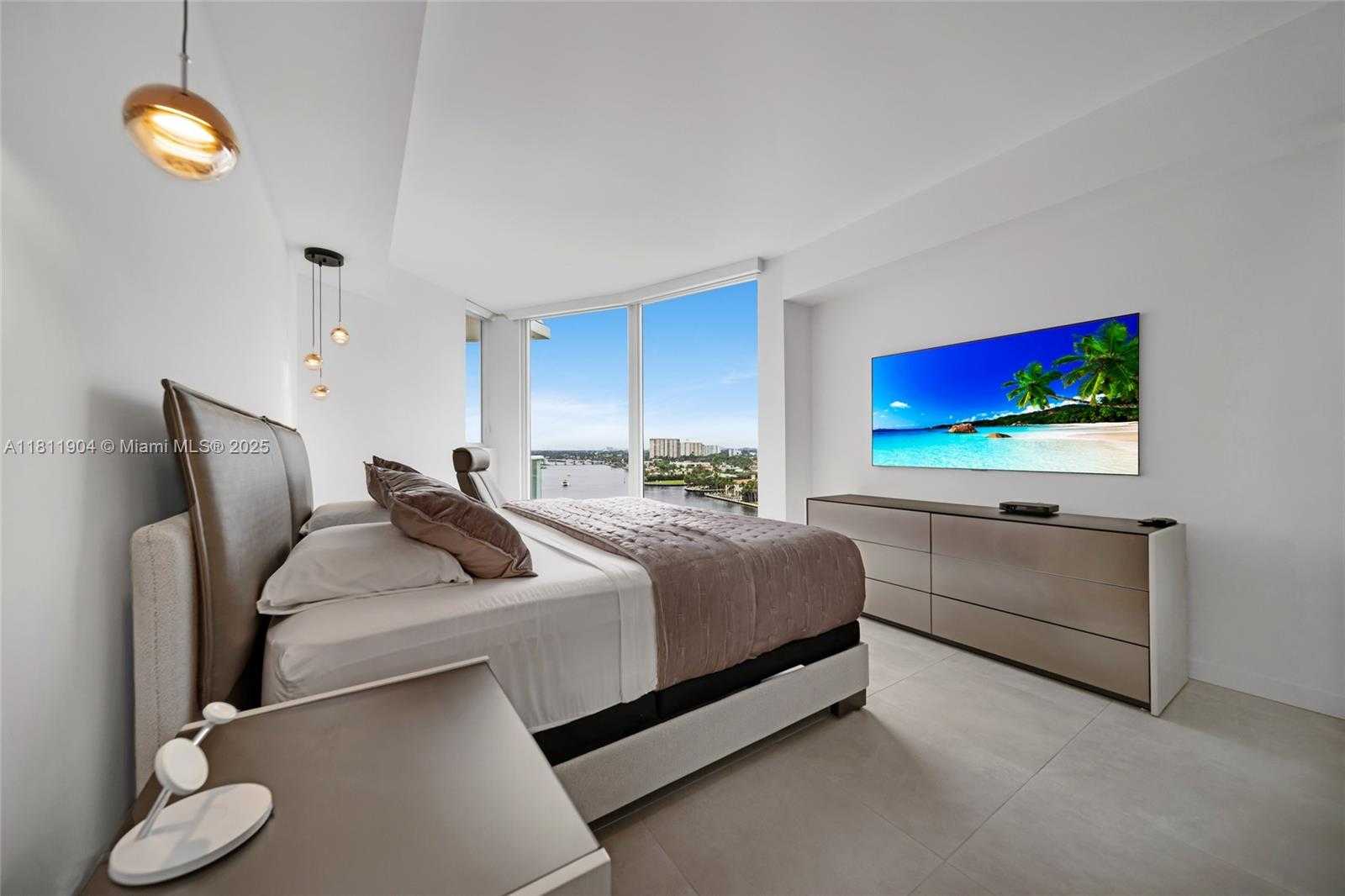 Small Image of 401 NORTH BIRCH RD #1100, Fort Lauderdale Number 26