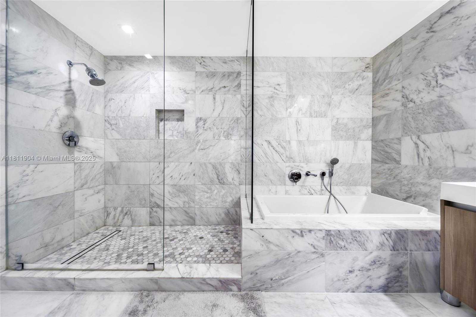 Small Image of 401 NORTH BIRCH RD #1100, Fort Lauderdale Number 31