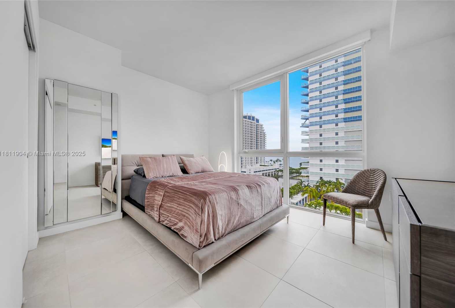 Small Image of 401 NORTH BIRCH RD #1100, Fort Lauderdale Number 38