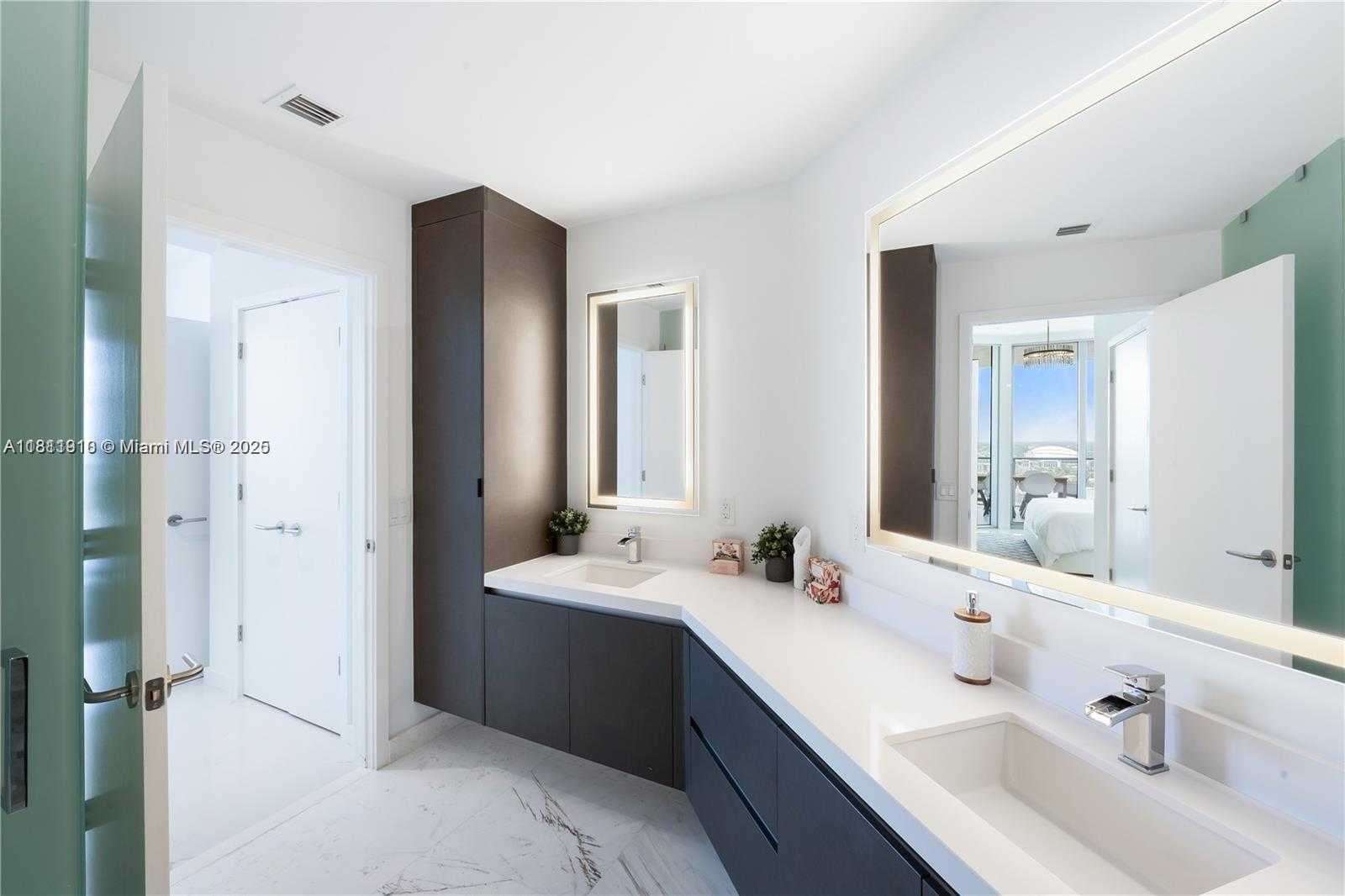 Small Image of 851 NORTH EAST 1ST AVE #3308, Miami Number 10