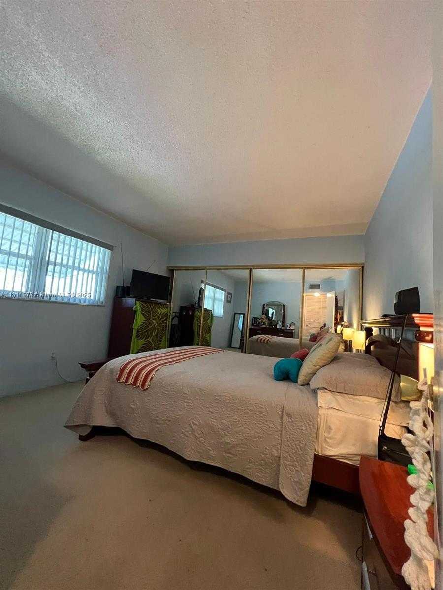 Small Image of 1300 NORTH 12TH CT #8A, Hollywood Number 13