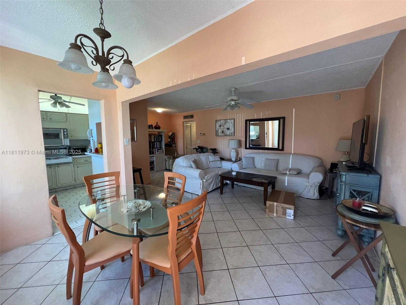 Small Image of 1300 NORTH 12TH CT #8A, Hollywood Number 4