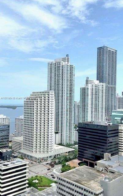 Small Image of 68 SOUTH EAST 6TH ST #2507, Miami Number 18