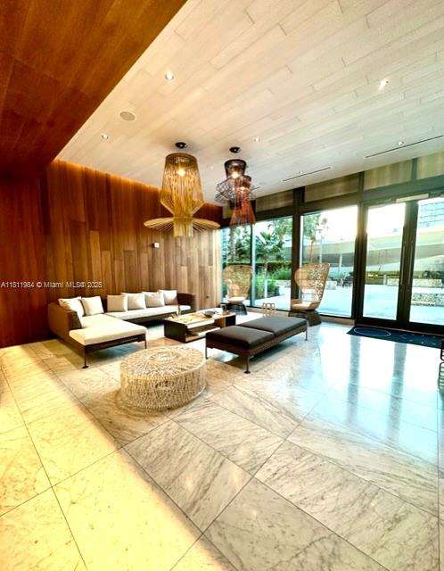 Small Image of 68 SOUTH EAST 6TH ST #2507, Miami Number 28