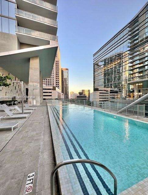 Small Image of 68 SOUTH EAST 6TH ST #2507, Miami Number 35