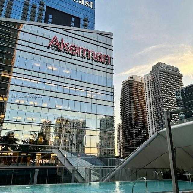 Small Image of 68 SOUTH EAST 6TH ST #2507, Miami Number 40