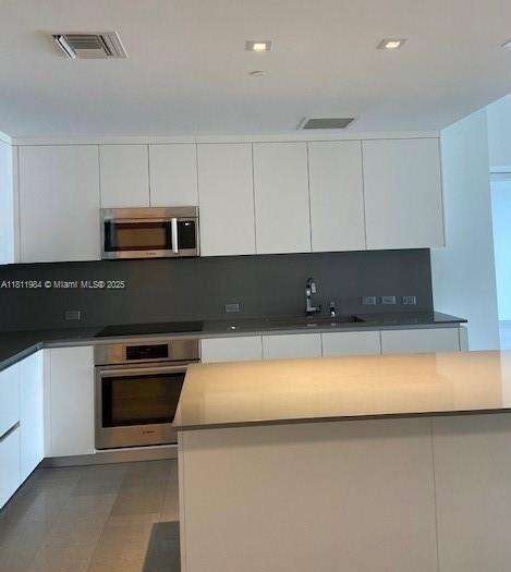 Small Image of 68 SOUTH EAST 6TH ST #2507, Miami Number 7