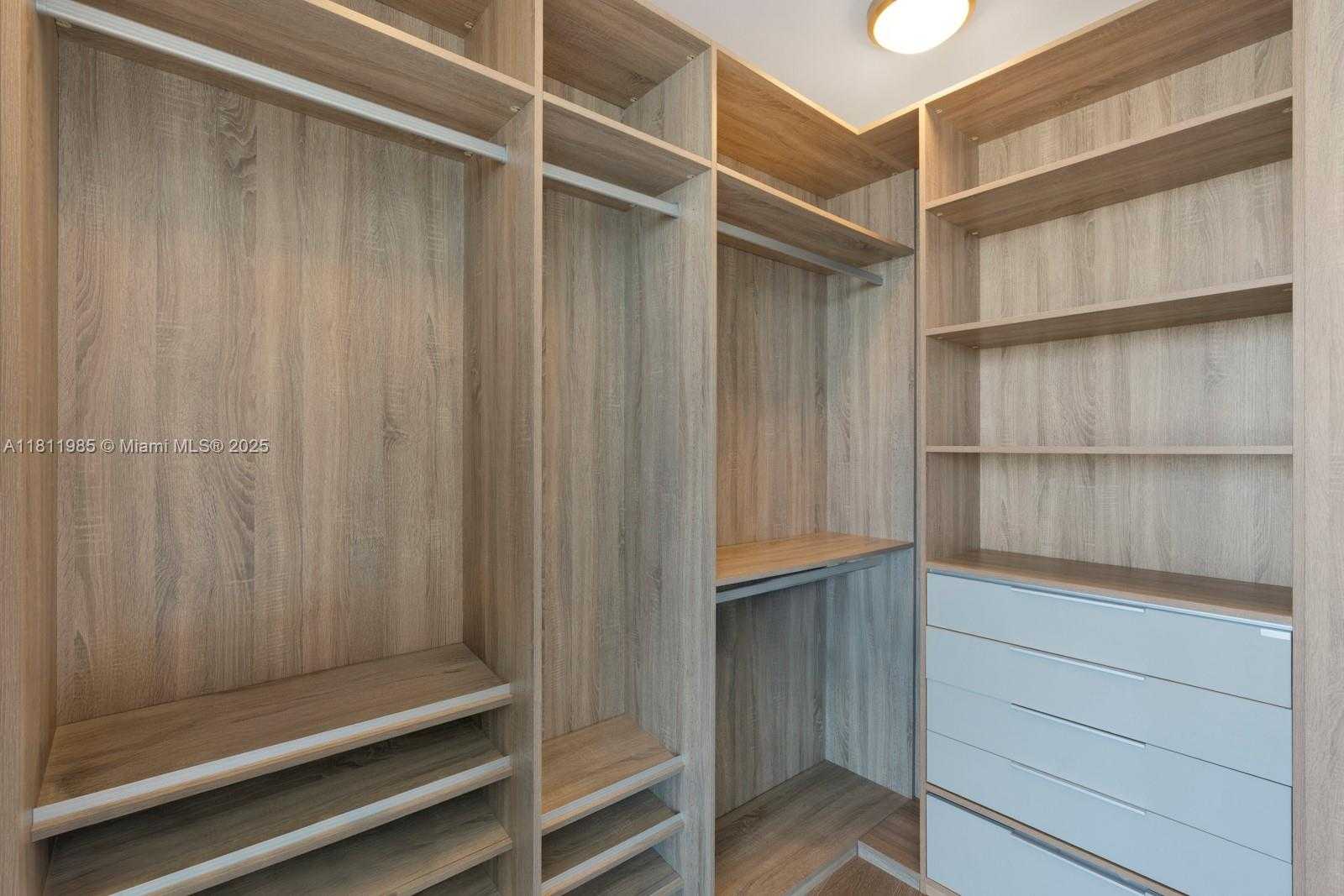 Small Image of 18555 COLLINS AVE #1703, Sunny Isles Beach Number 24