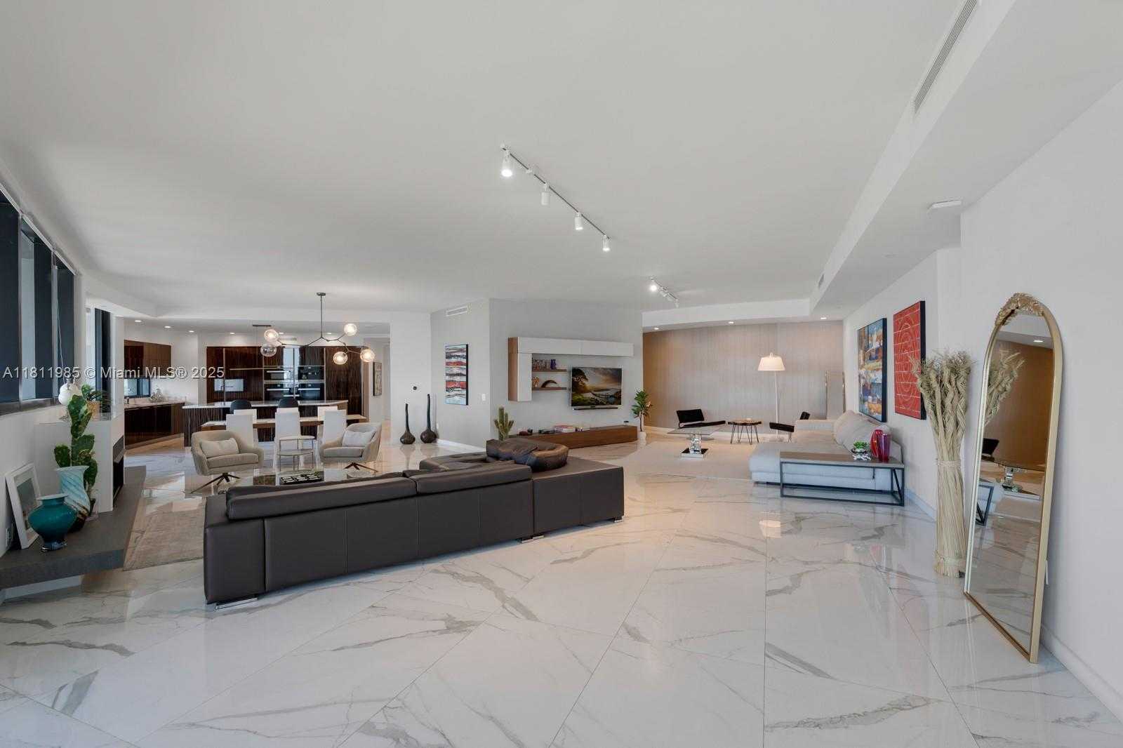 Small Image of 18555 COLLINS AVE #1703, Sunny Isles Beach Number 5
