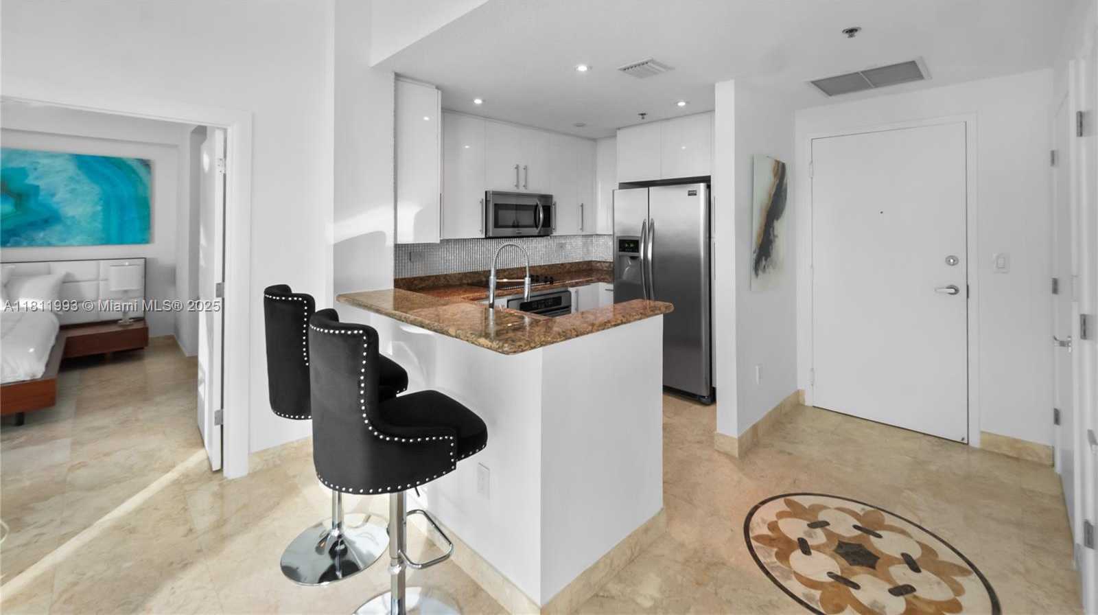 Small Image of 6515 COLLINS AVE #605, Miami Beach Number 11