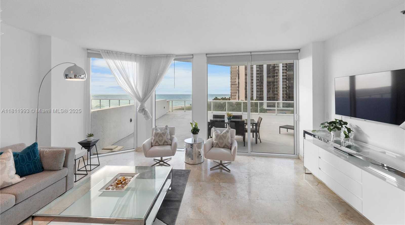 Small Image of 6515 COLLINS AVE #605, Miami Beach Number 15