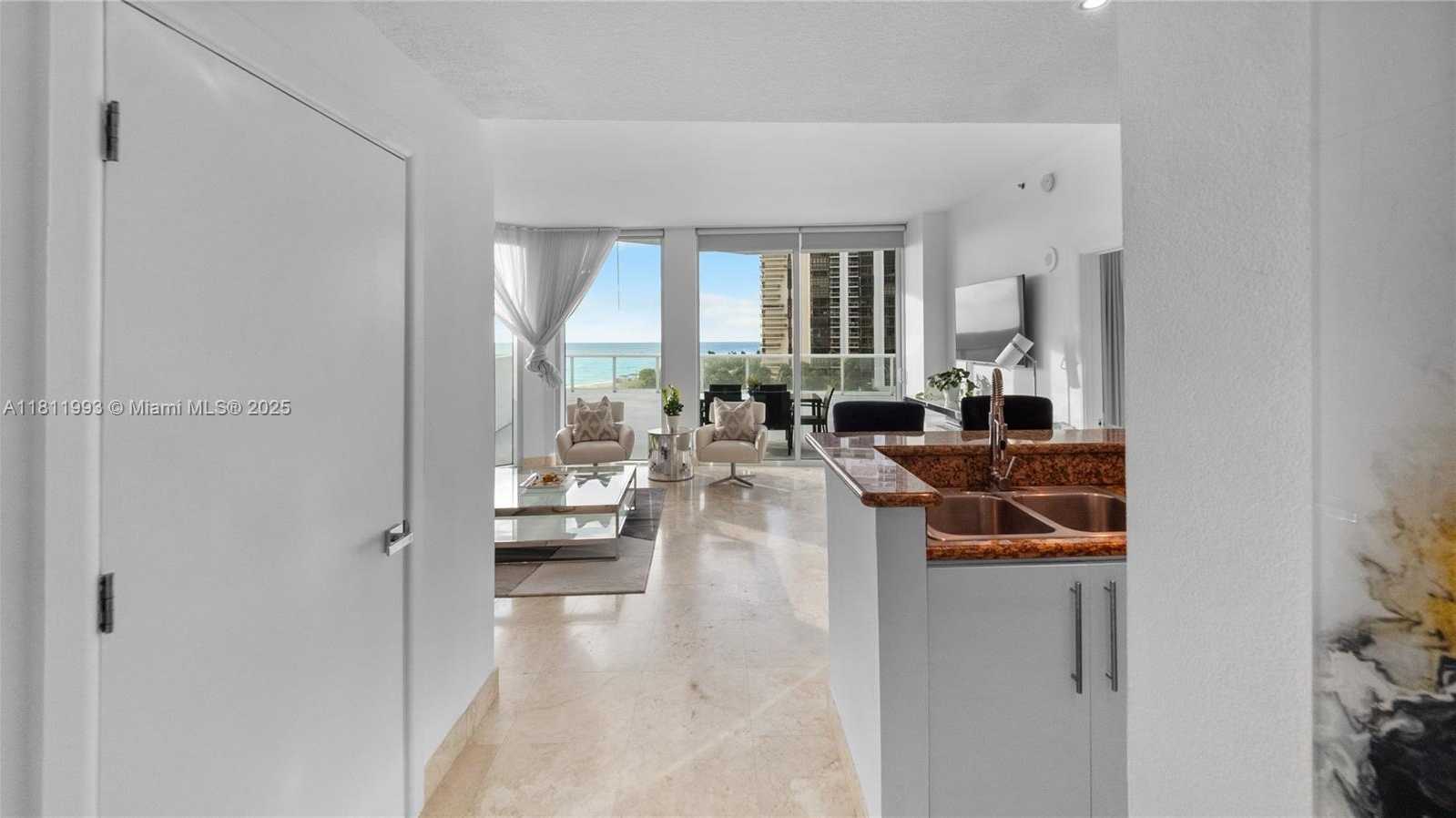 Small Image of 6515 COLLINS AVE #605, Miami Beach Number 5