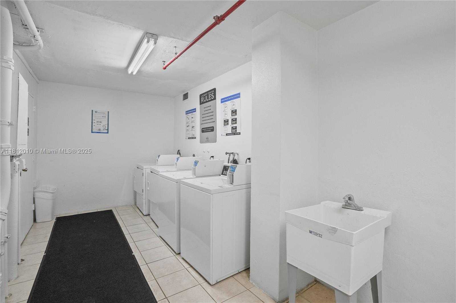 Small Image of 19370 COLLINS AVE #PH-24, Sunny Isles Beach Number 31