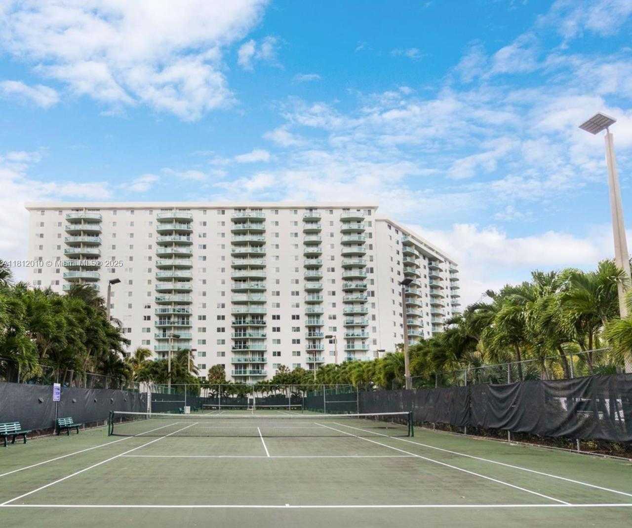 Small Image of 19370 COLLINS AVE #PH-24, Sunny Isles Beach Number 38