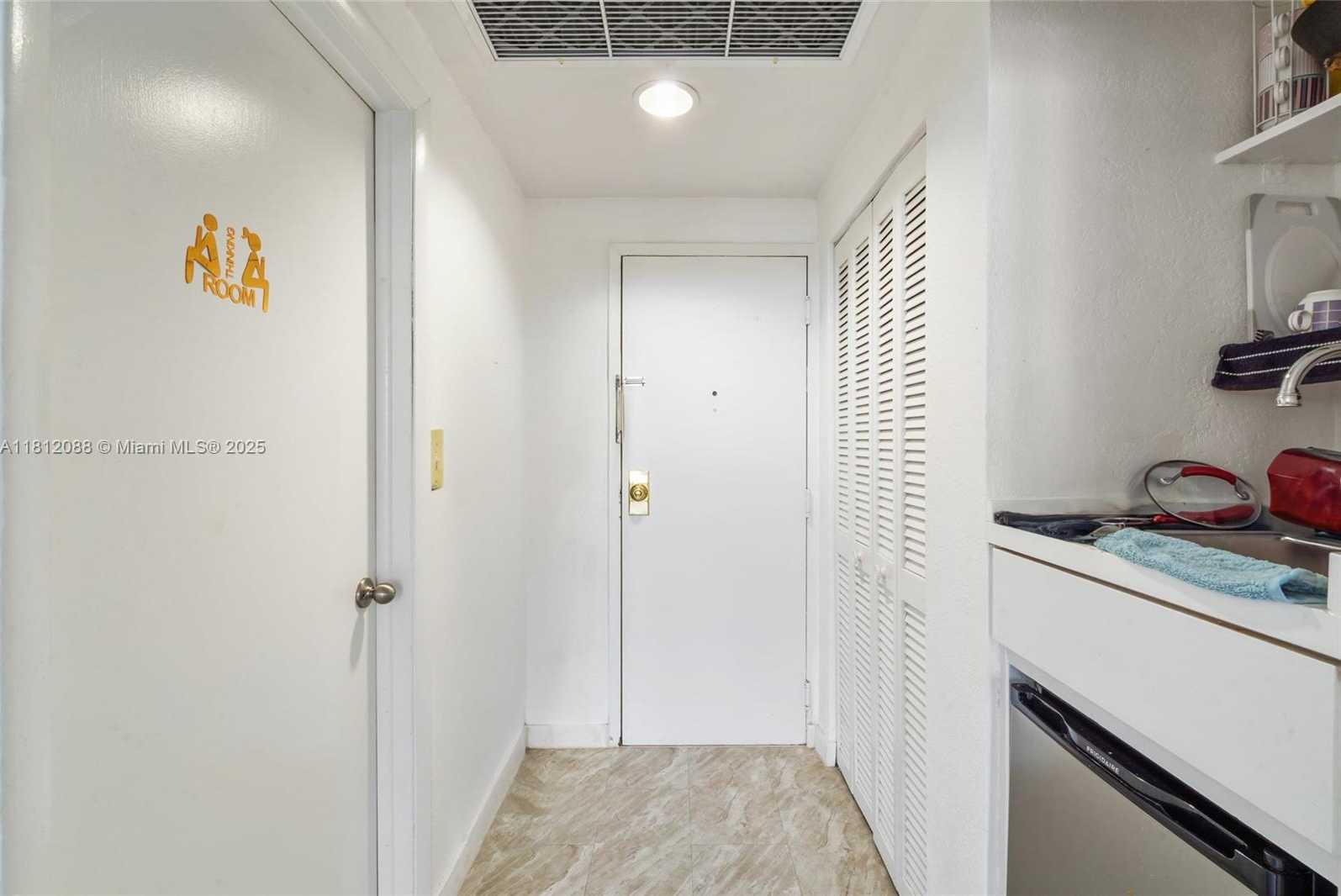 Small Image of 700 BILTMORE WAY #415, Coral Gables Number 13
