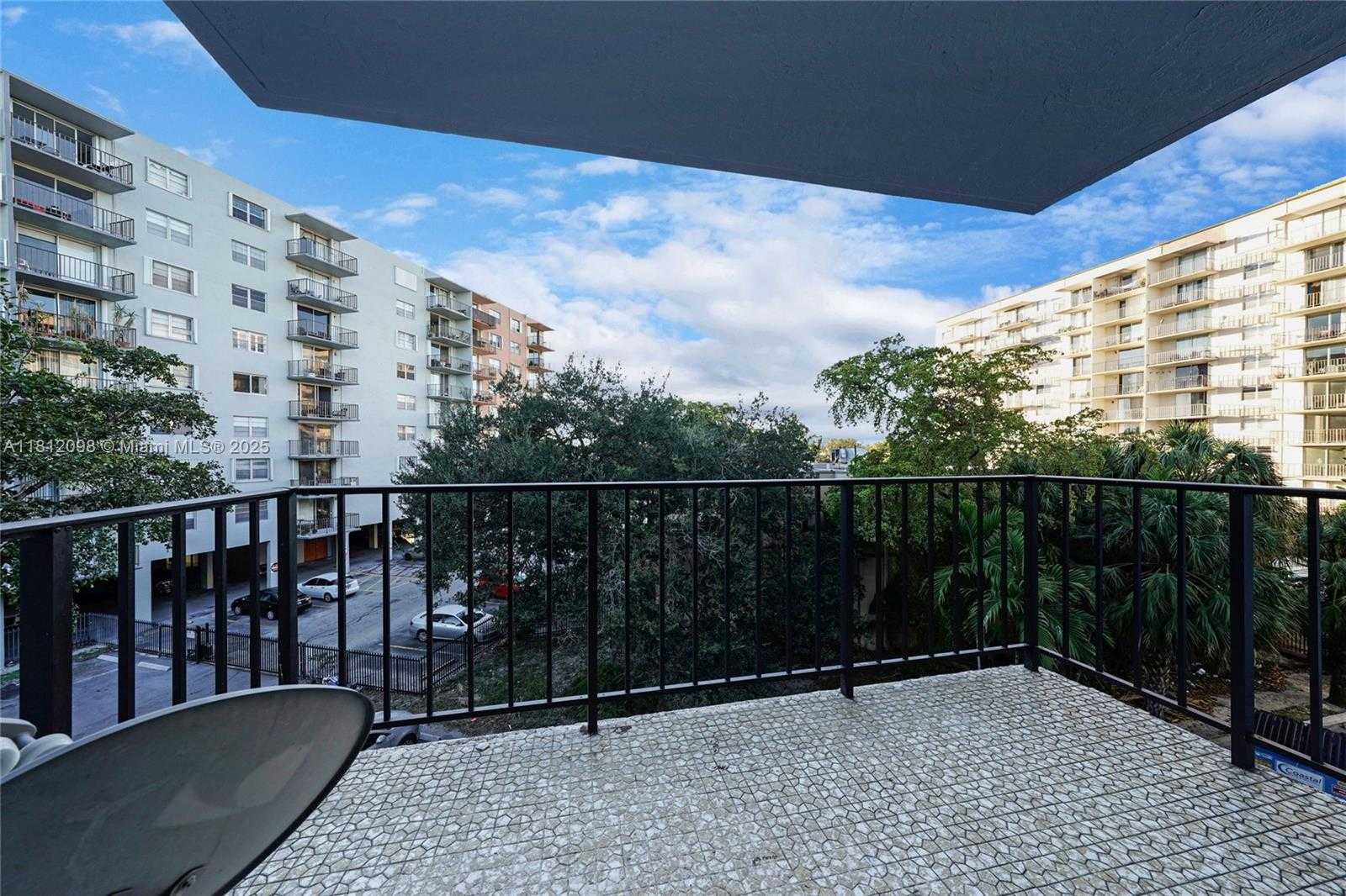 Small Image of 12500 NORTH EAST 15TH AVE #402, North Miami Number 21