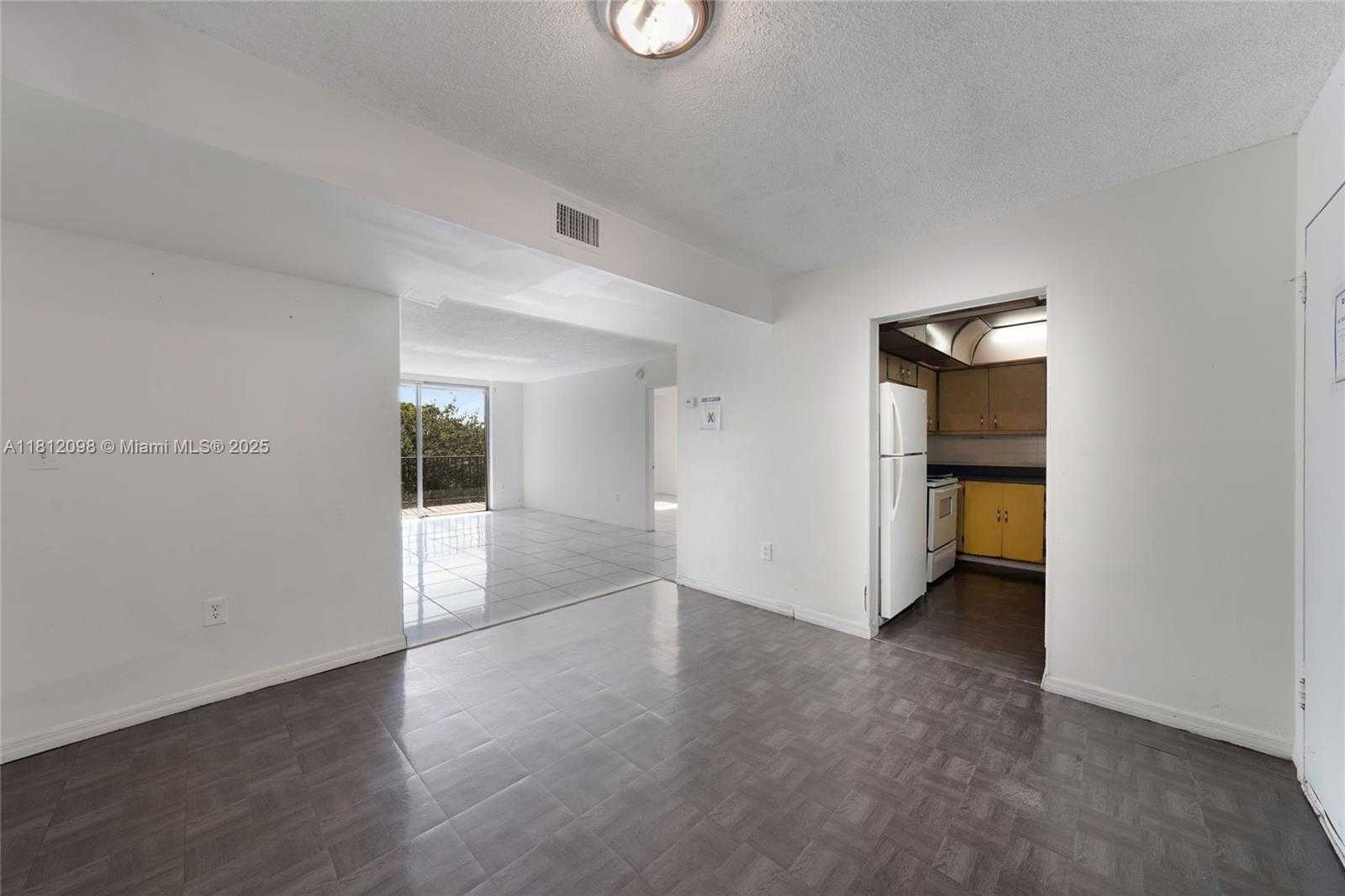 Small Image of 12500 NORTH EAST 15TH AVE #402, North Miami Number 7