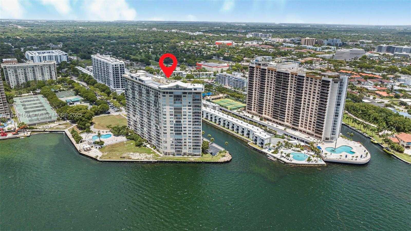 Small Image of 11111 BISCAYNE BLVD #8C, Miami Number 33