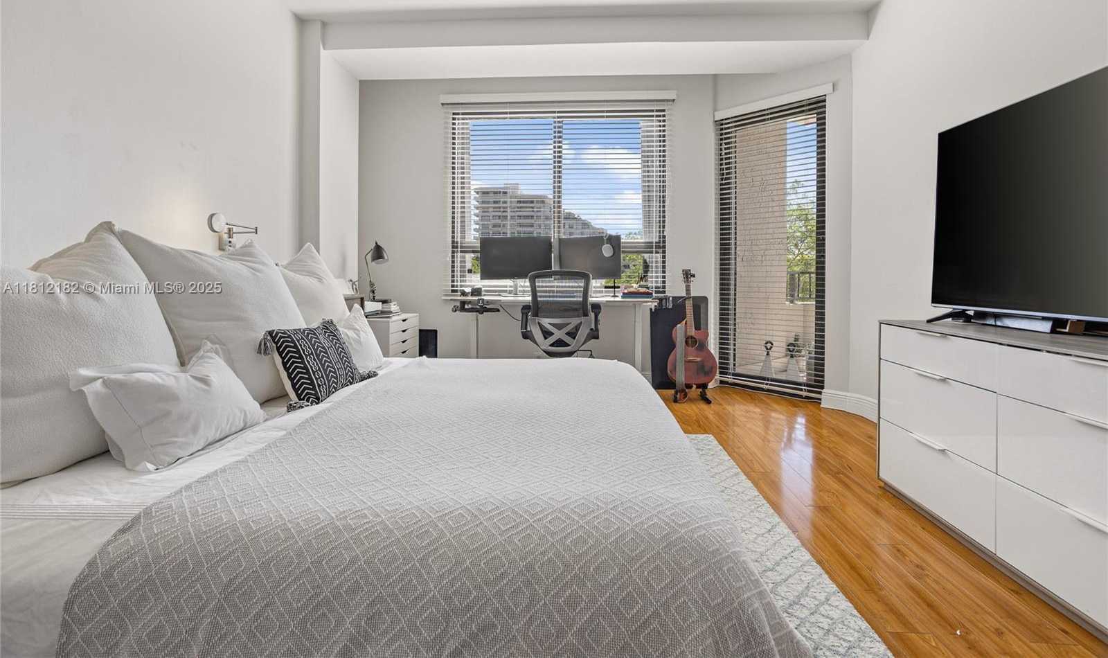 Small Image of 151 CRANDON BLVD #206, Key Biscayne Number 19