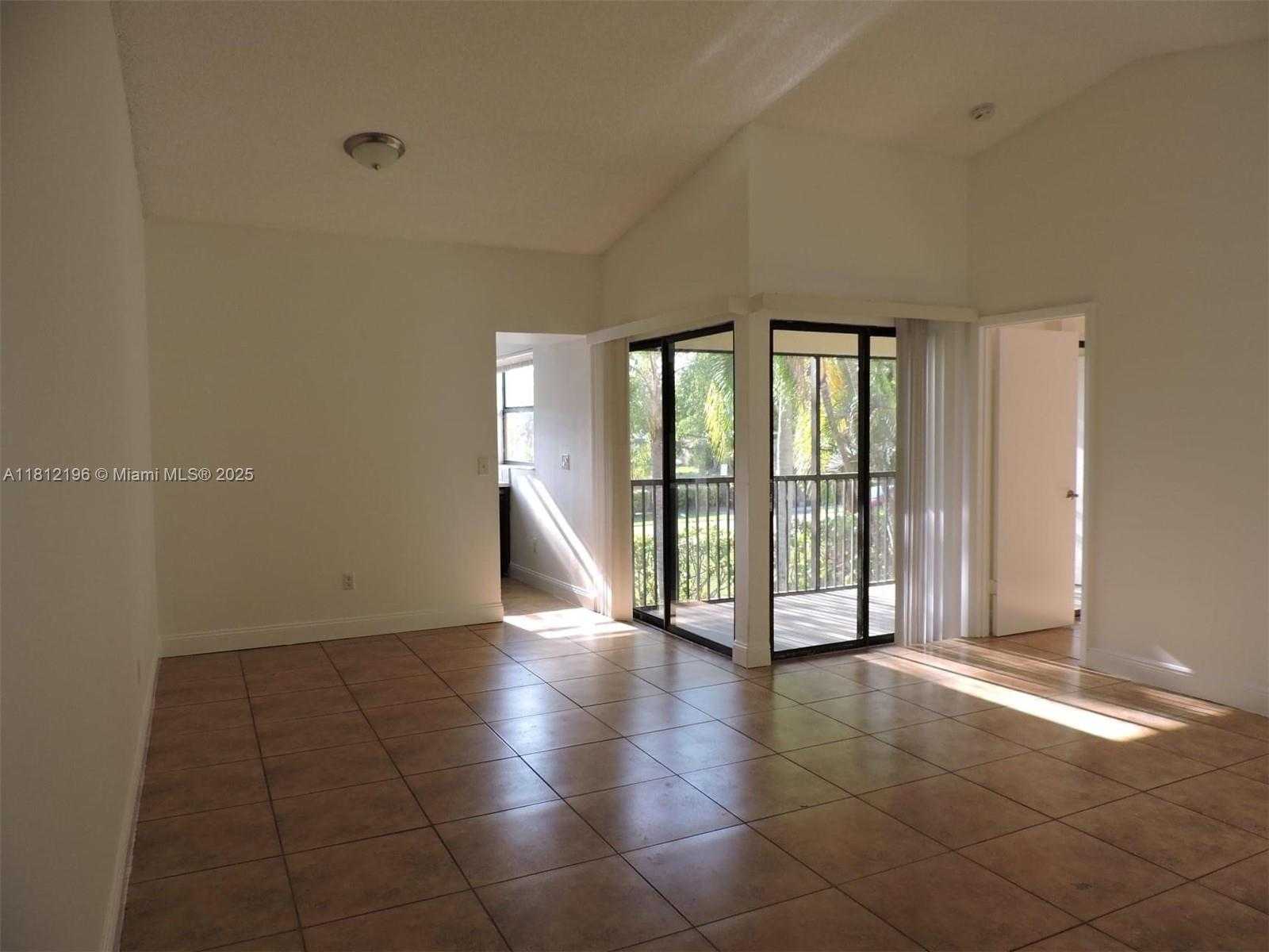 Small Image of 1331 SOUTH FRANKLIN AVE #1331E, Homestead Number 3