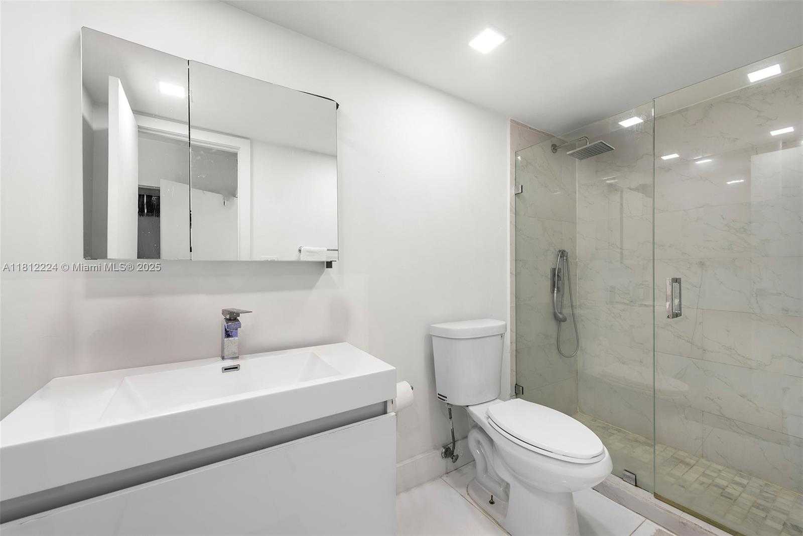 Small Image of 19390 COLLINS AVE #1519, Sunny Isles Beach Number 12