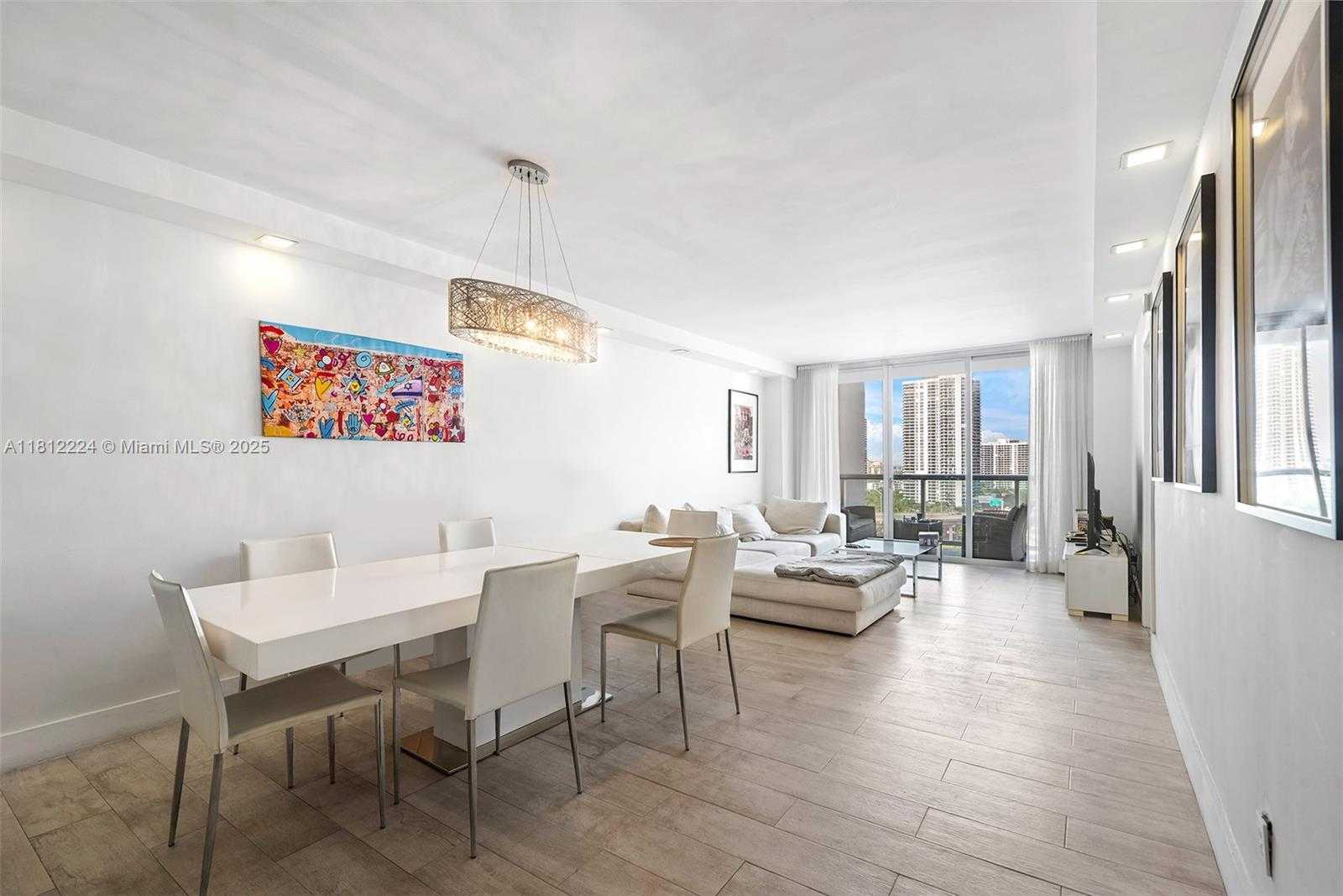 Small Image of 19390 COLLINS AVE #1519, Sunny Isles Beach Number 2