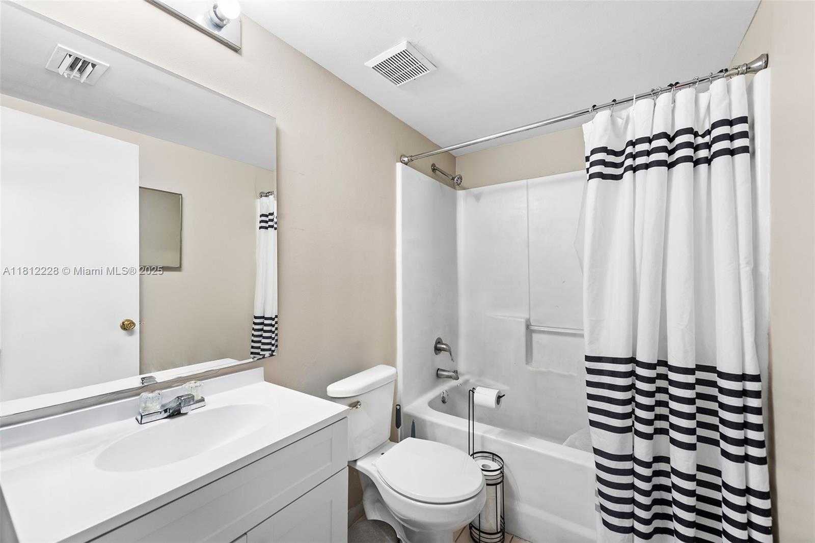Small Image of 3690 NORTH 56TH AVE #948, Hollywood Number 8