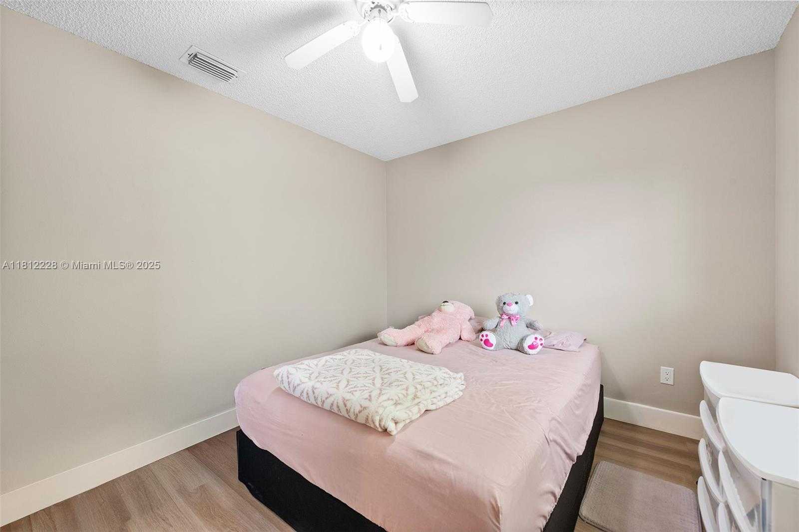 Small Image of 3690 NORTH 56TH AVE #948, Hollywood Number 9