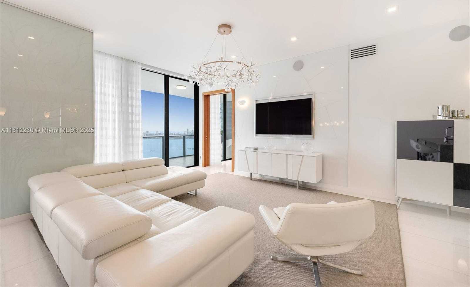 Small Image of 480 NORTH EAST 31ST ST #3802, Miami Number 7