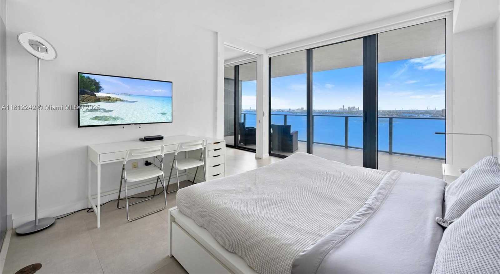 Small Image of 650 NORTH EAST 32ND ST #2502, Miami Number 11