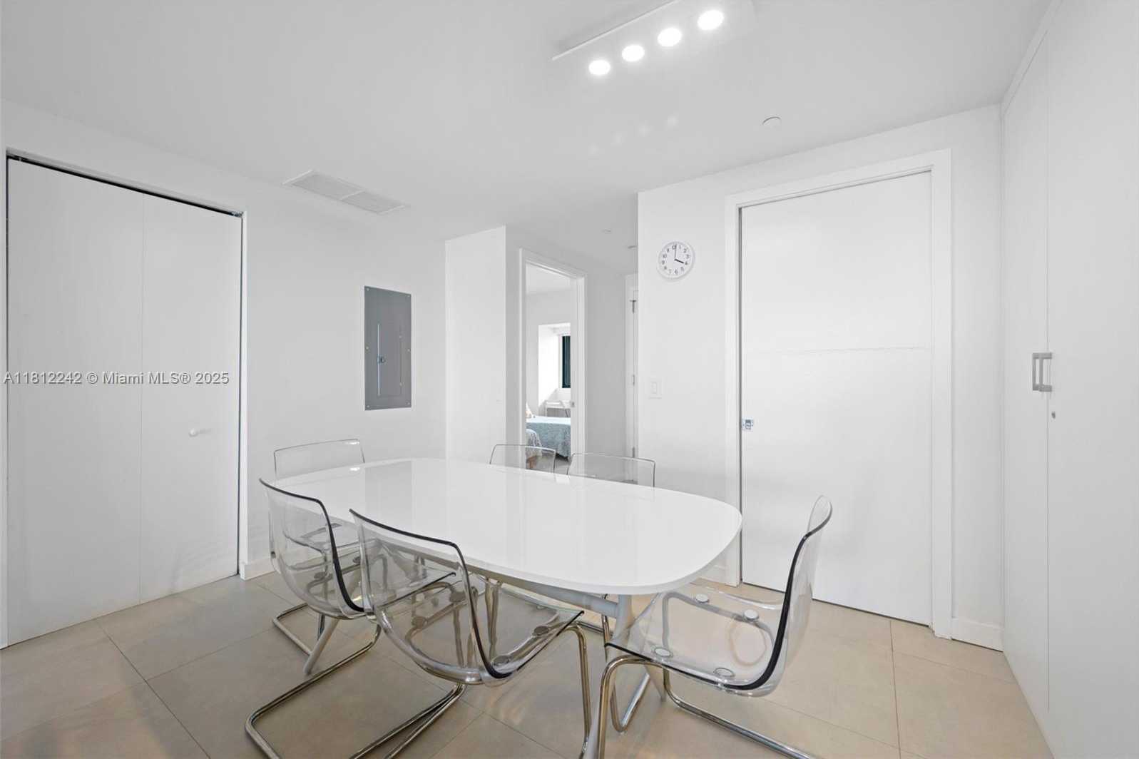 Small Image of 650 NORTH EAST 32ND ST #2502, Miami Number 13